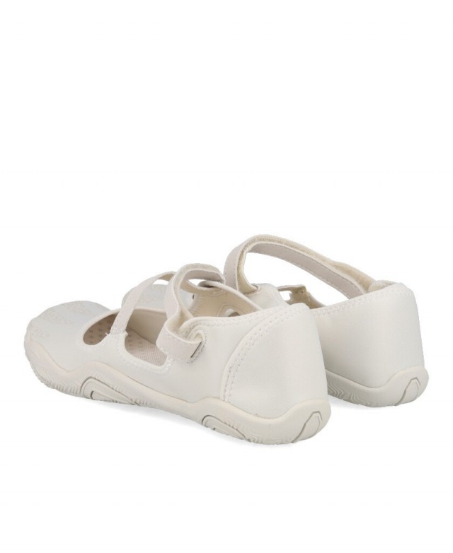 Tambi E-ON minimalist trainers