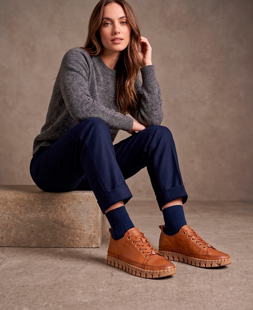 Carmela 162531 leather trainers