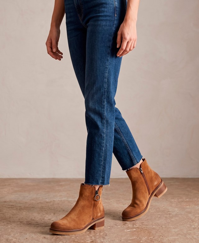 Porronet 4831 Low-Heel Split-Leather Ankle Boots