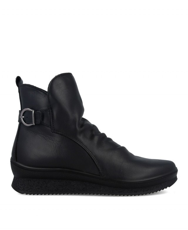 Botines negros con cuña Imac 206180