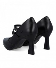 Zapato negro con hebillas Desireé Saga 9