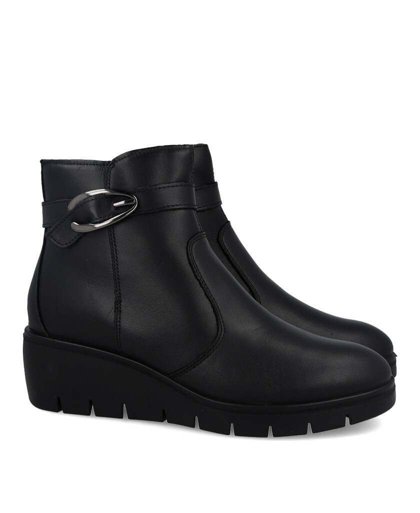 Imac 207000 Leather Ankle Boots with Buckle