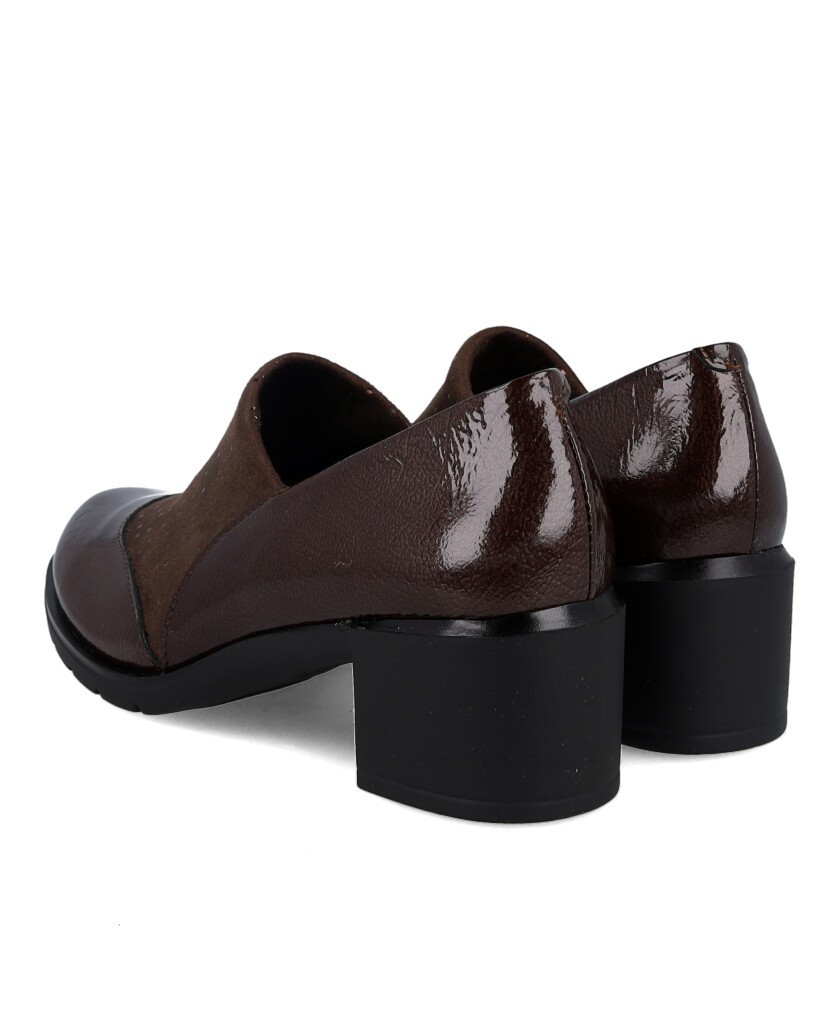 Zapato de charol con tacón Pitillos 11623