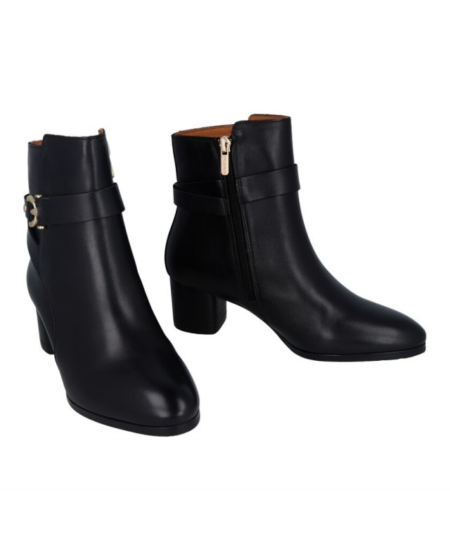 Botines negros de tacón Pikolinos Calafat W1Z-8914C1