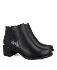 Classic heeled ankle boots, Skinny 11624