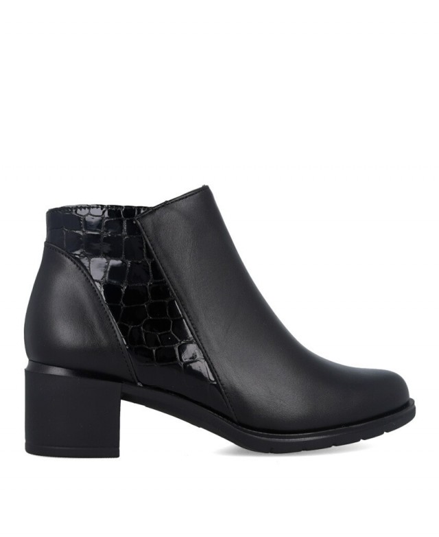 Classic heeled ankle boots, Skinny 11624