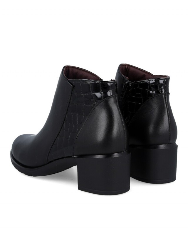 Classic heeled ankle boots, Skinny 11624