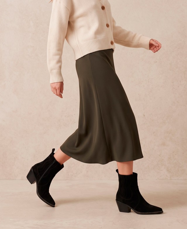 Noa Harmon 1037P black cowboy ankle boots