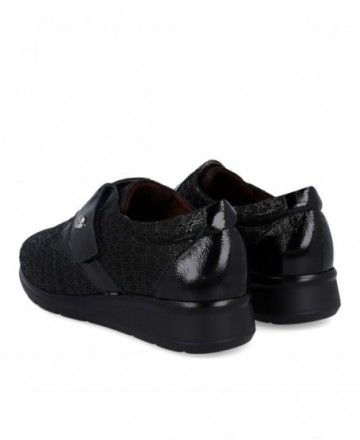 Pitillos Velcro shoes 11510