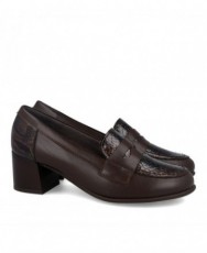 Pitillos 11642 heeled moccasin-style shoes
