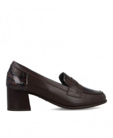 Pitillos 11642 heeled moccasin-style shoes