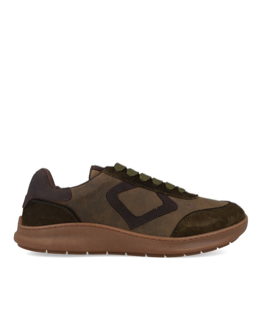 Walk & Fly Tramontana eco-friendly trainers