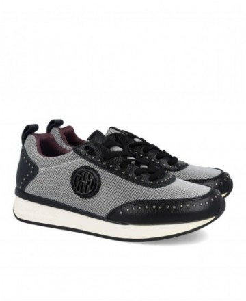 Zapatillas elegantes Happy Monk Vanity 010