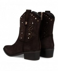Carmela 164248 studded suede ankle boots
