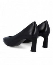 Desireé Viky3 black court shoes