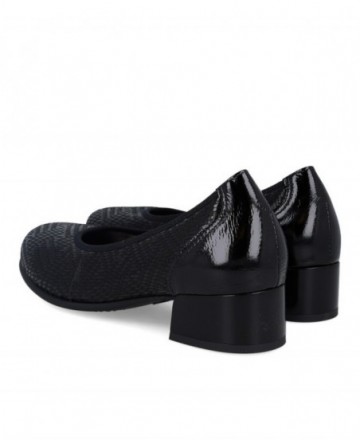 Pitillos 11636 low-heeled court shoes
