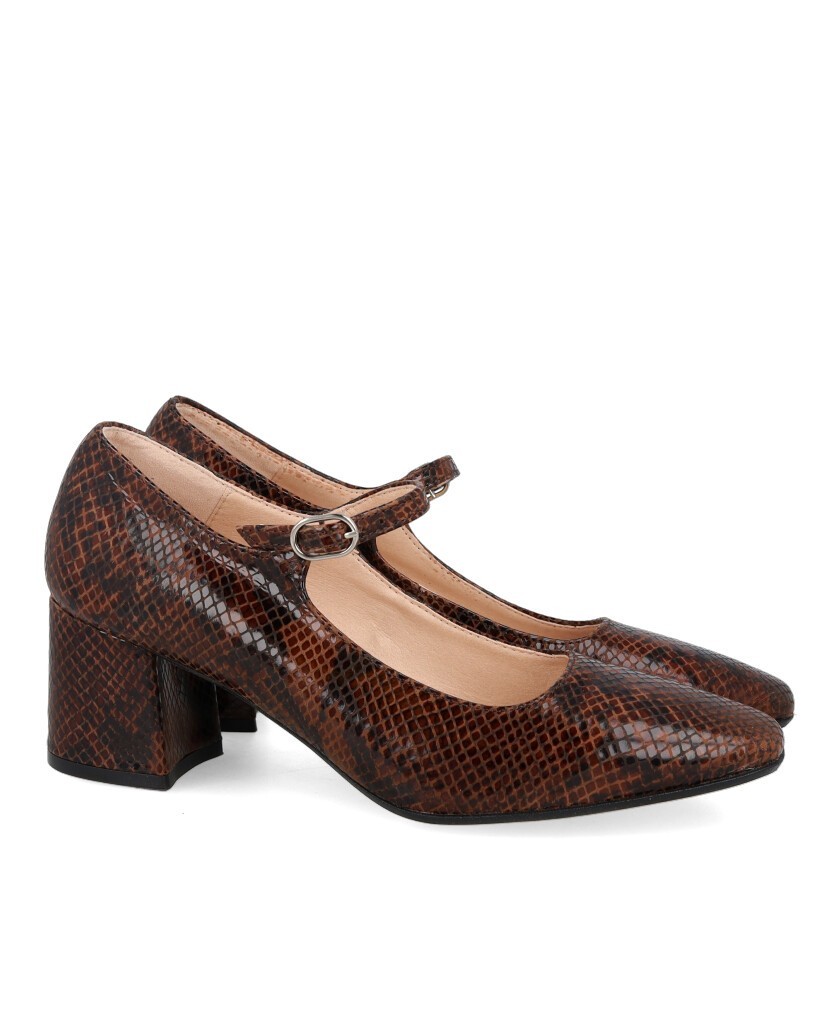 Patricia Miller 7368 Mary Jane-style shoes