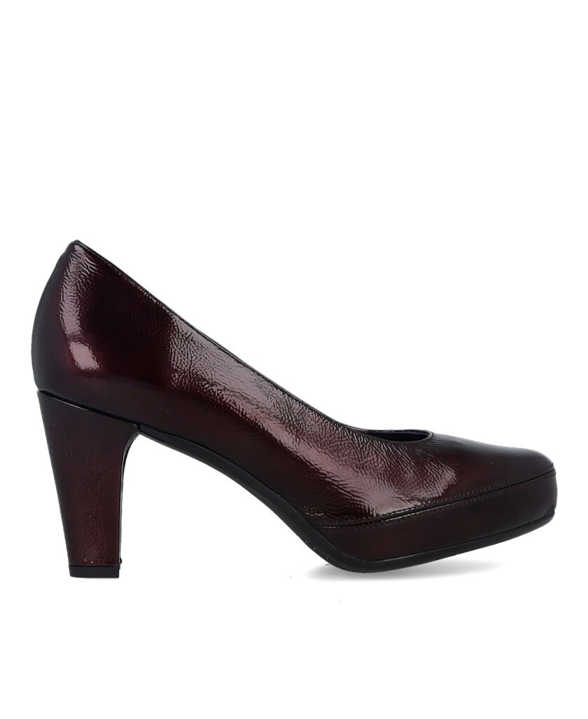 Dorking D-5794 burgundy court shoes
