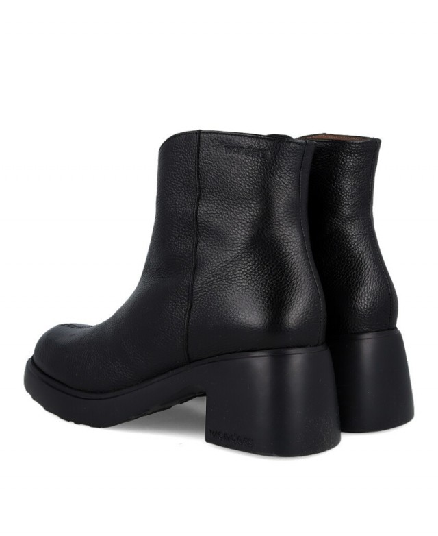 Wonders Flytres E-7125 boots with lightweight soles