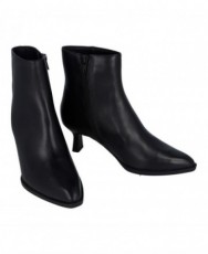 Unisa Lomas leather ankle boots with a block heel