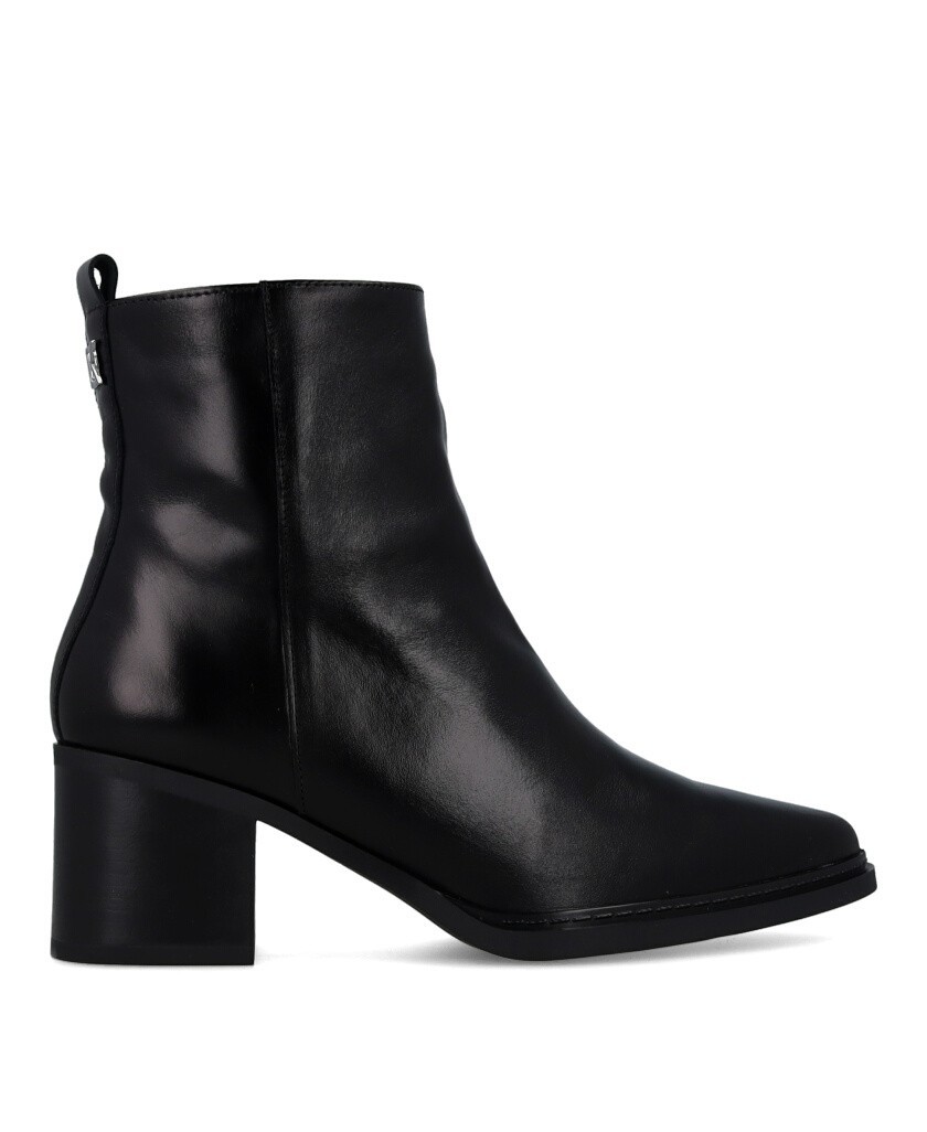 Botines negros de tacón Dorking Tess D9822
