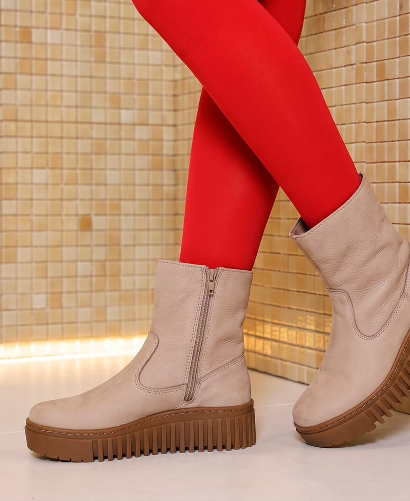 Botas beige piso dentado Art III Brighton 1531