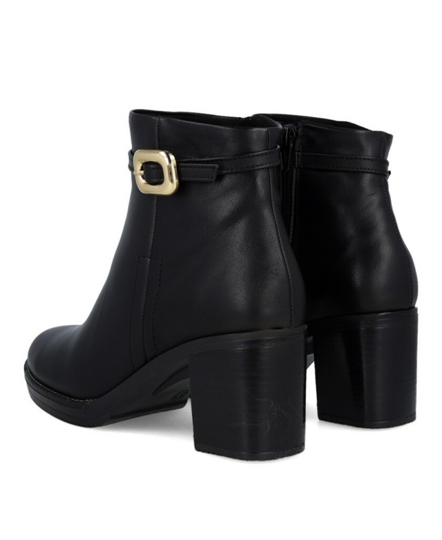 Porronet Tatiana 4881 leather heeled ankle boots