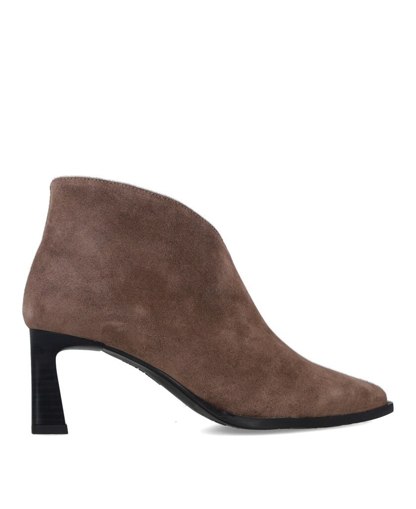 Desireé Kyra 4 taupe-coloured dress ankle boots
