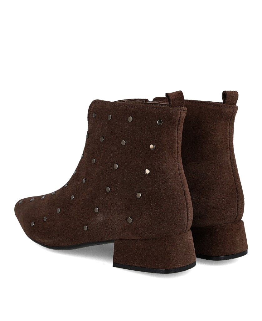 Patricia Miller 7341F low-top studded ankle boots