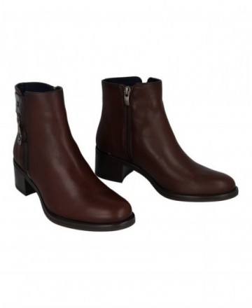 Dorking Chiara D9434 brown heeled ankle boots