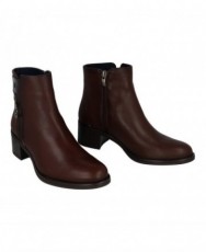 Dorking Chiara D9434 brown heeled ankle boots