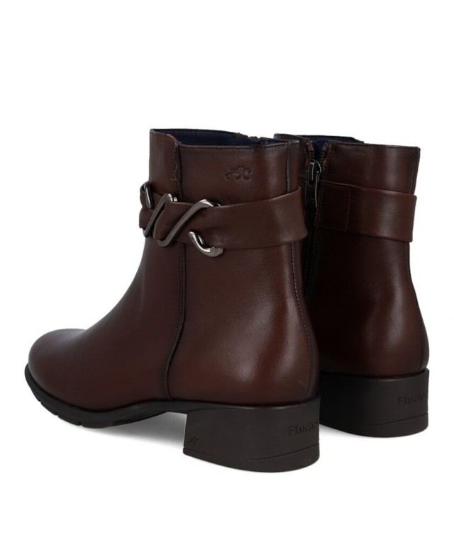 Botines con detalle metálico Fluchos Lerin F2561
