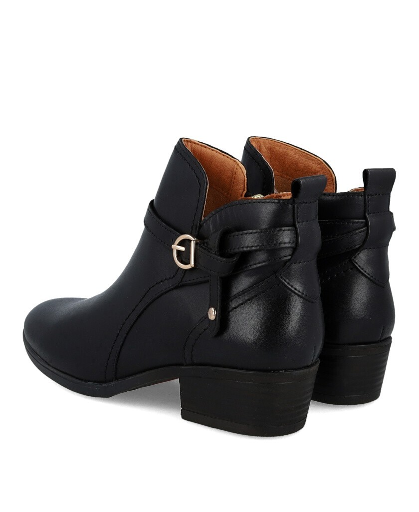 Classic black Pikolinos Daroca W1U-8901C1 boots