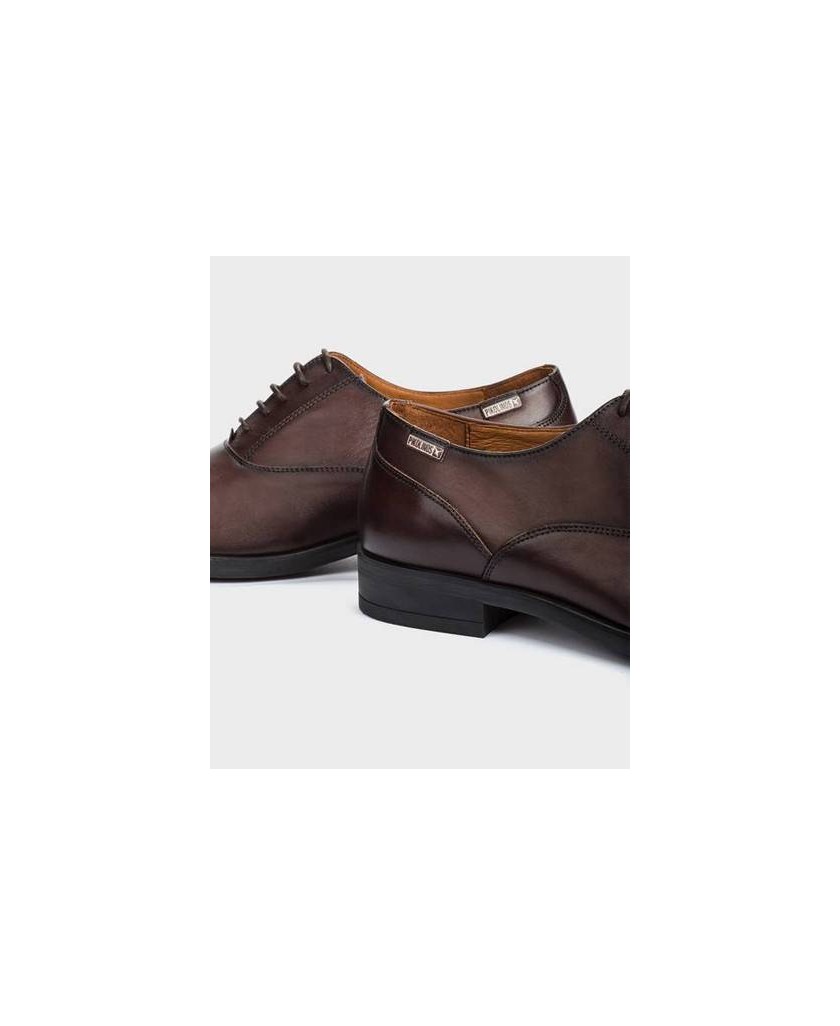 Calzado elegante Pikolinos