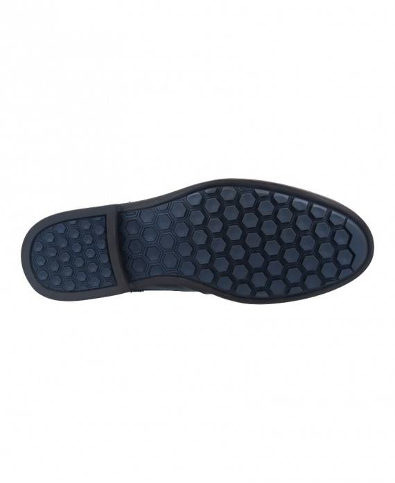 Botas para hombre en color negro Caracteristicas con cordones tacon 3 cm zapato de estilo casual suela de goma exterior piel e 