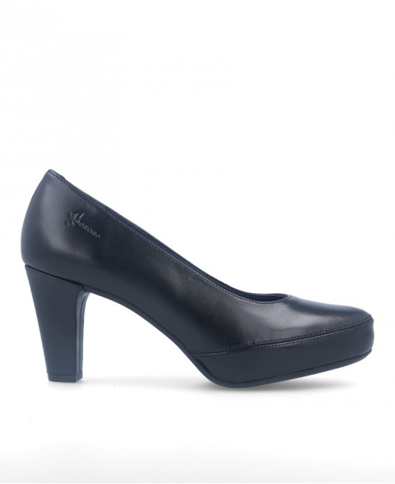 Women's black court shoes