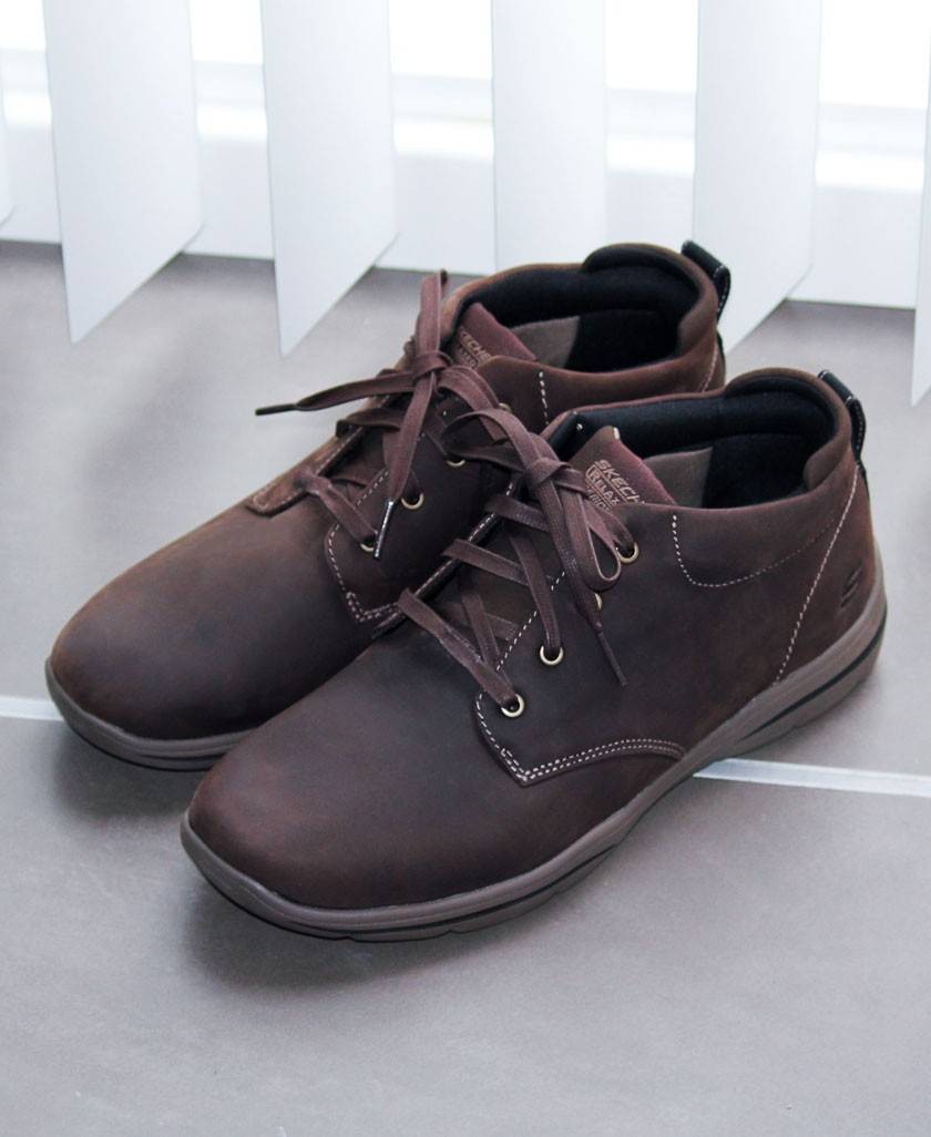 skechers relaxed fit marron