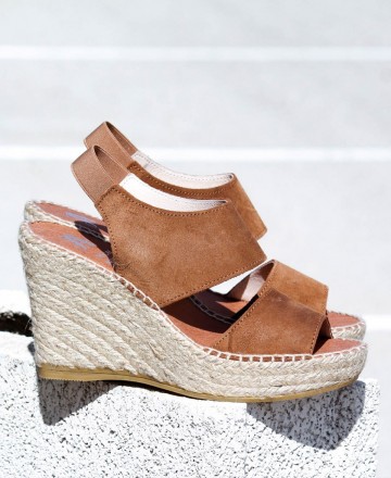 Juncal Aguirre Iris Honey leather espadrilles for women 1304 Juncal Aguirre Iris Honey leather espadrilles for women 1304