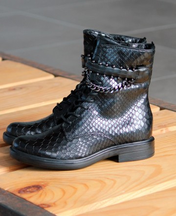 Botas militares de piel Mjus M64204 negro Botas militares de piel Mjus M64204 negro