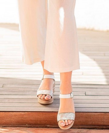 White casual wedges Paula Urban 11-8605 White casual wedges Paula Urban 11-8605