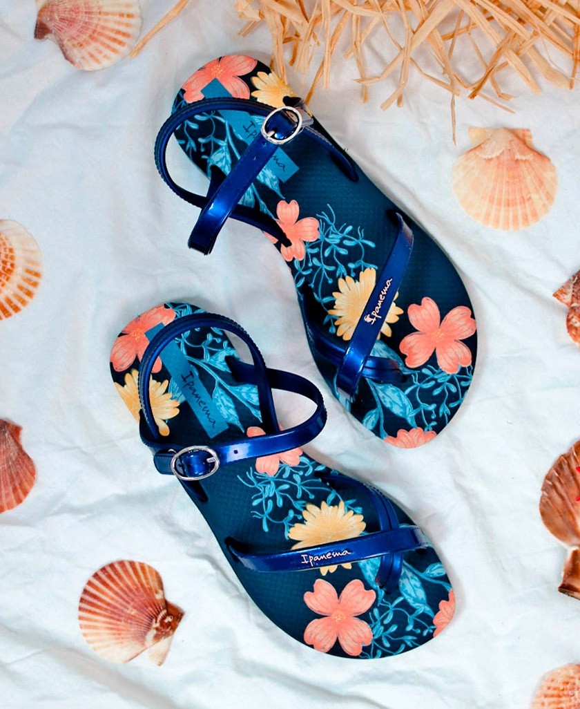 ipanema floral flip flops