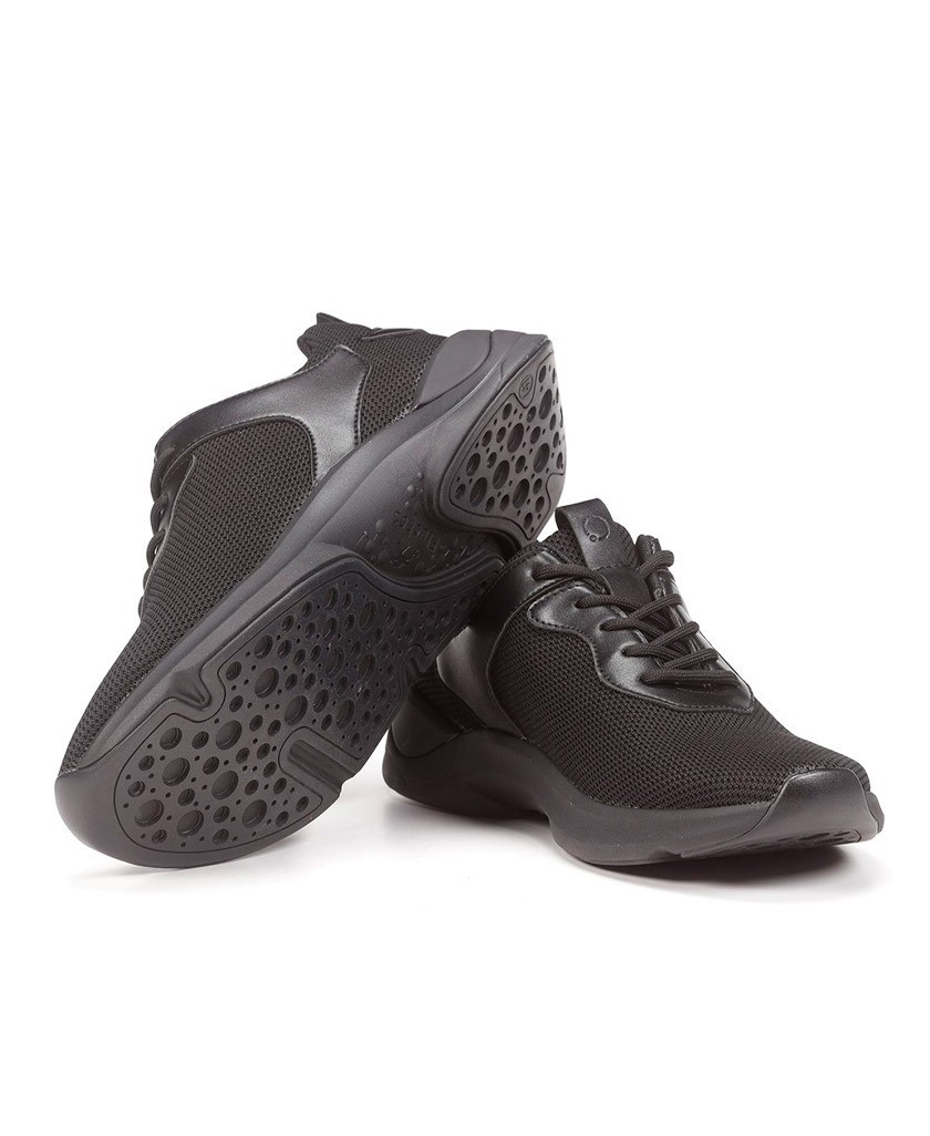 high performance shoe black