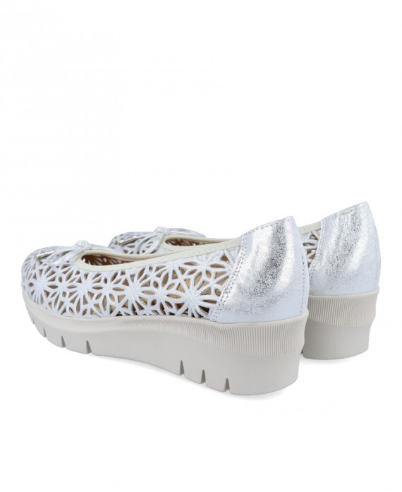 bow wedge ballet flats