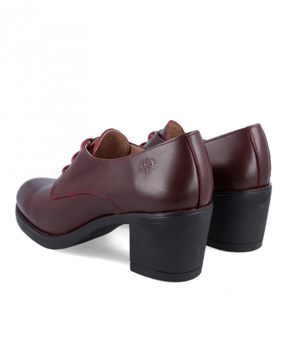 Yokono lace-up leather shoes