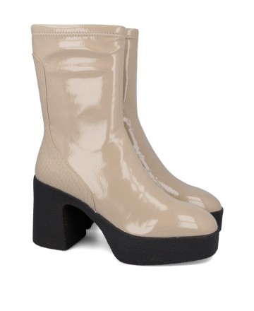 Noa Harmon Greta 9086 patent leather ankle boot