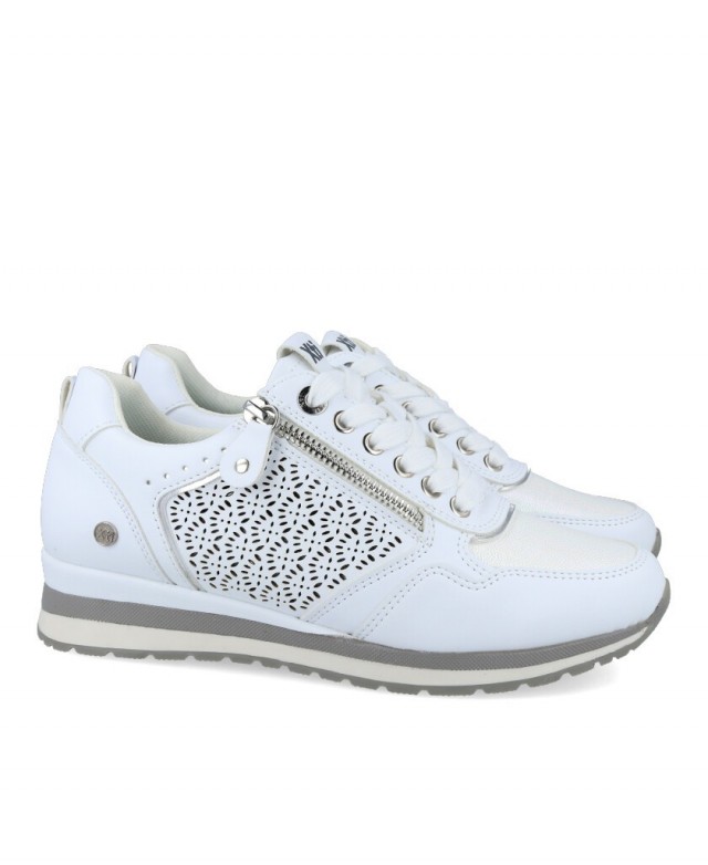 XTI 141193 Women's white die-cut sneakers