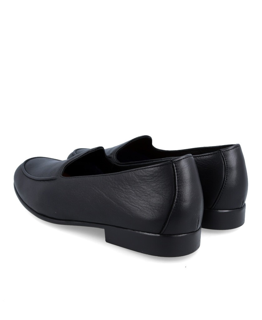 Piero Masetti 701 Men's black leather loafers in black
