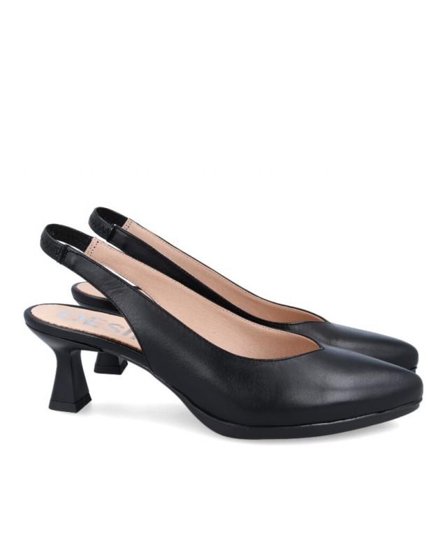 Desireé Maia 1 Black leather pumps