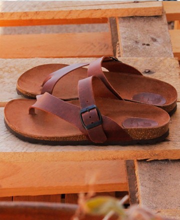 flat sandal