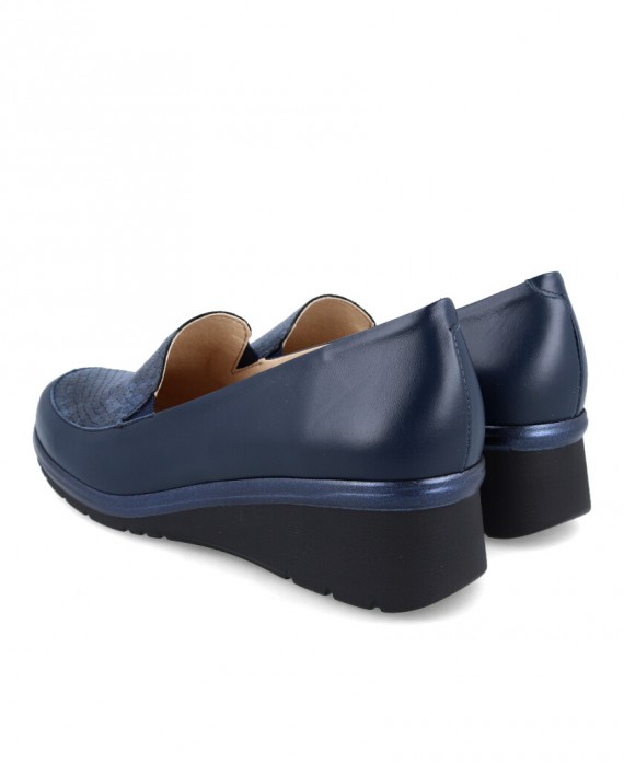 women's leather loafers
